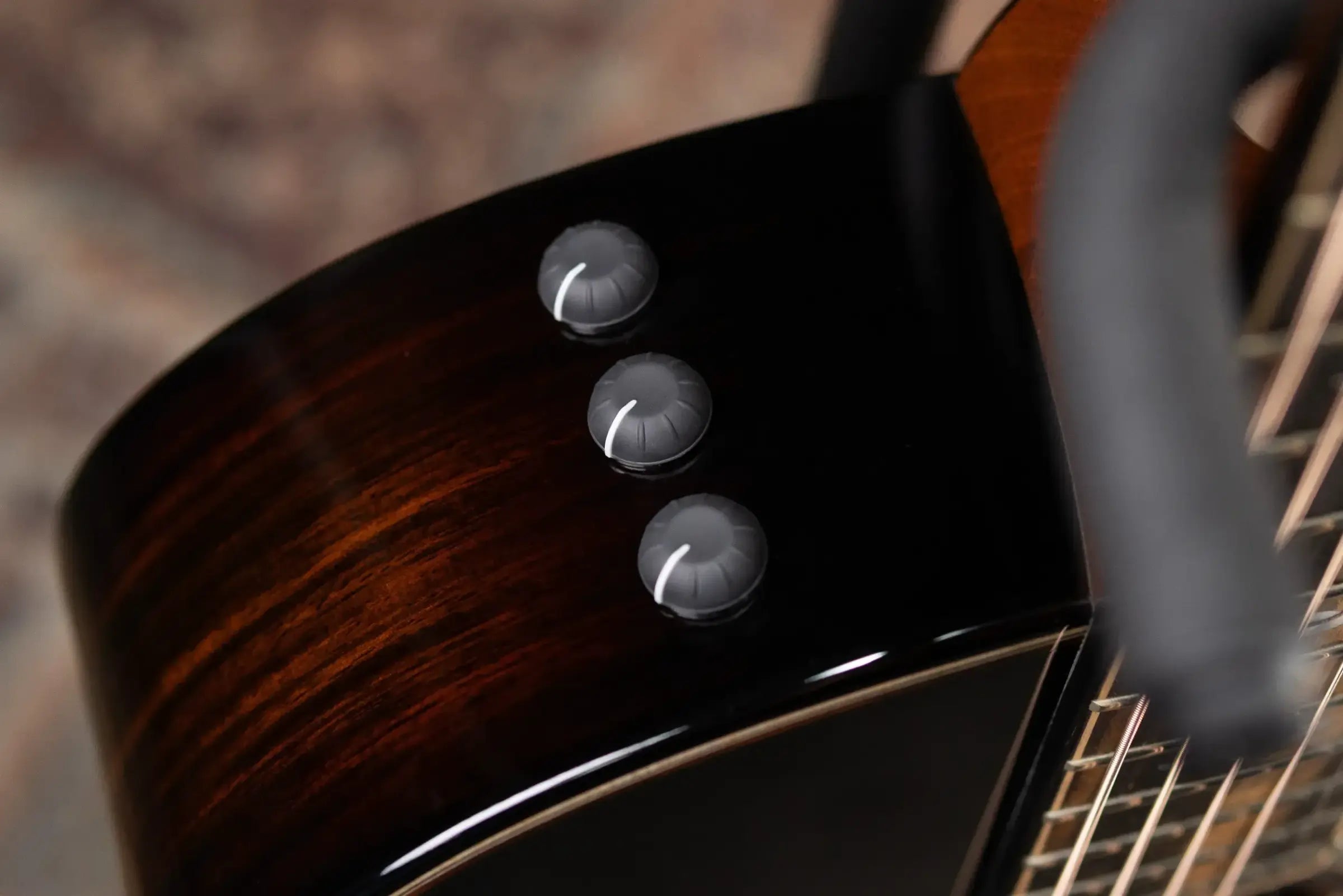 Taylor Builder's Edition 814ce Grand Auditorium Acoustic/Electric Guitar - Blacktop with Hardshell Case