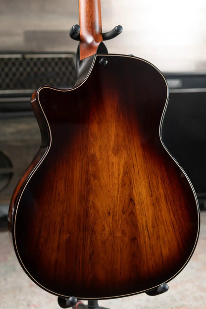 Taylor Builder's Edition 814ce Honduran Rosewood/Sinker Redwood Acoustic/Electric Guitar with Hardshell Case