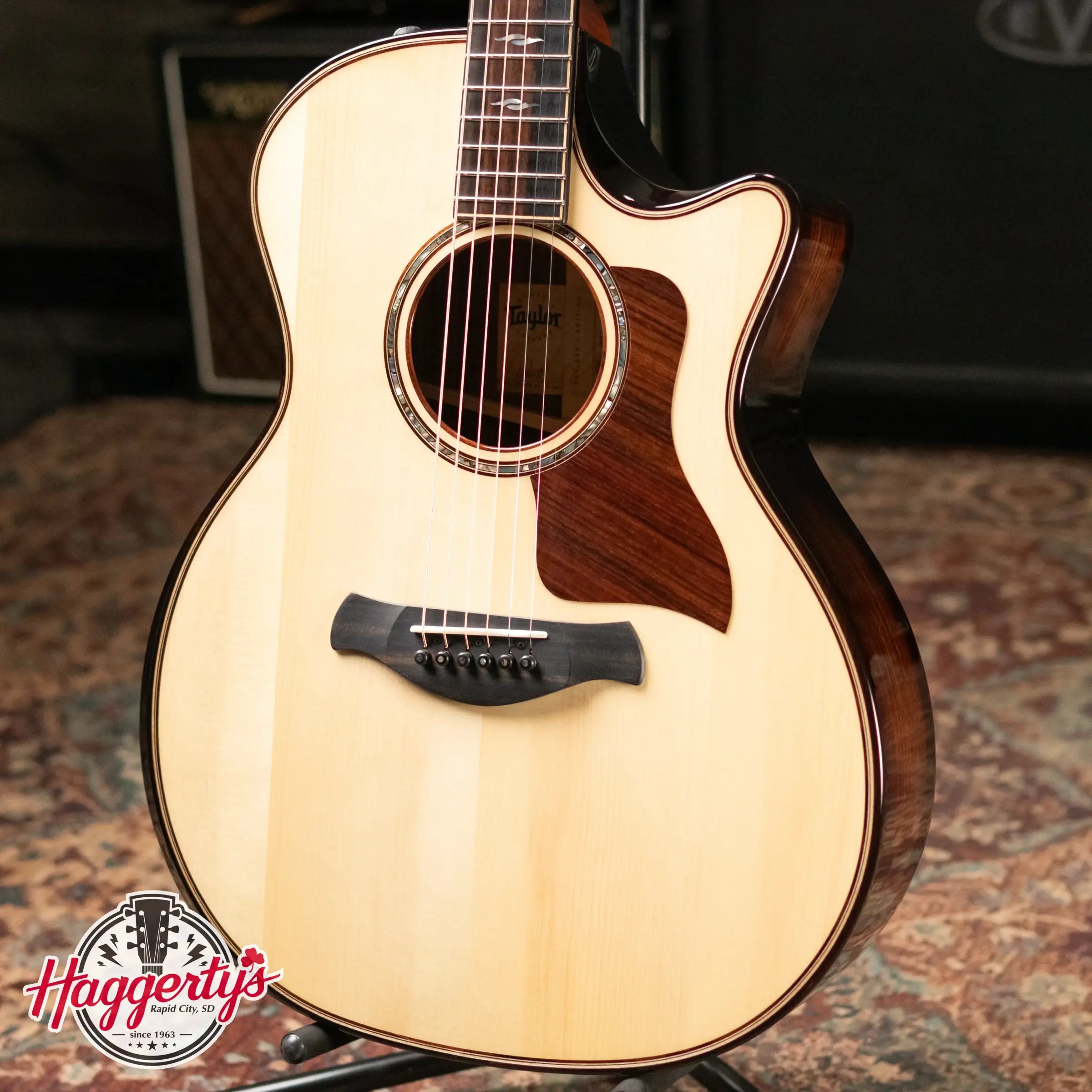 Taylor Builder's Edition 814ce Grand Auditorium Acoustic/Electric Guitar with Hardshell Case - Floor Model Demo