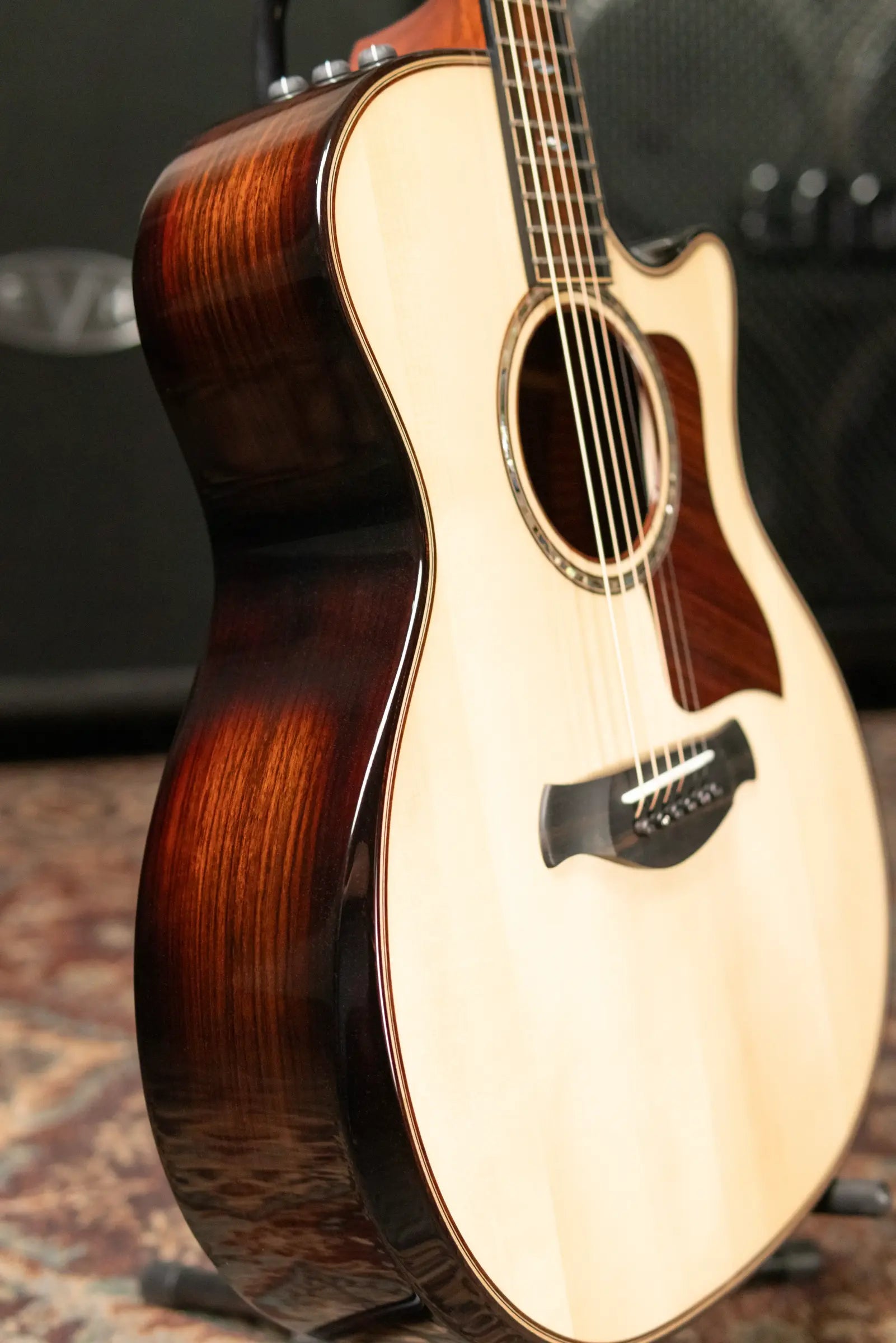 Taylor Builder's Edition 814ce Grand Auditorium Acoustic/Electric Guitar with Hardshell Case - Floor Model Demo