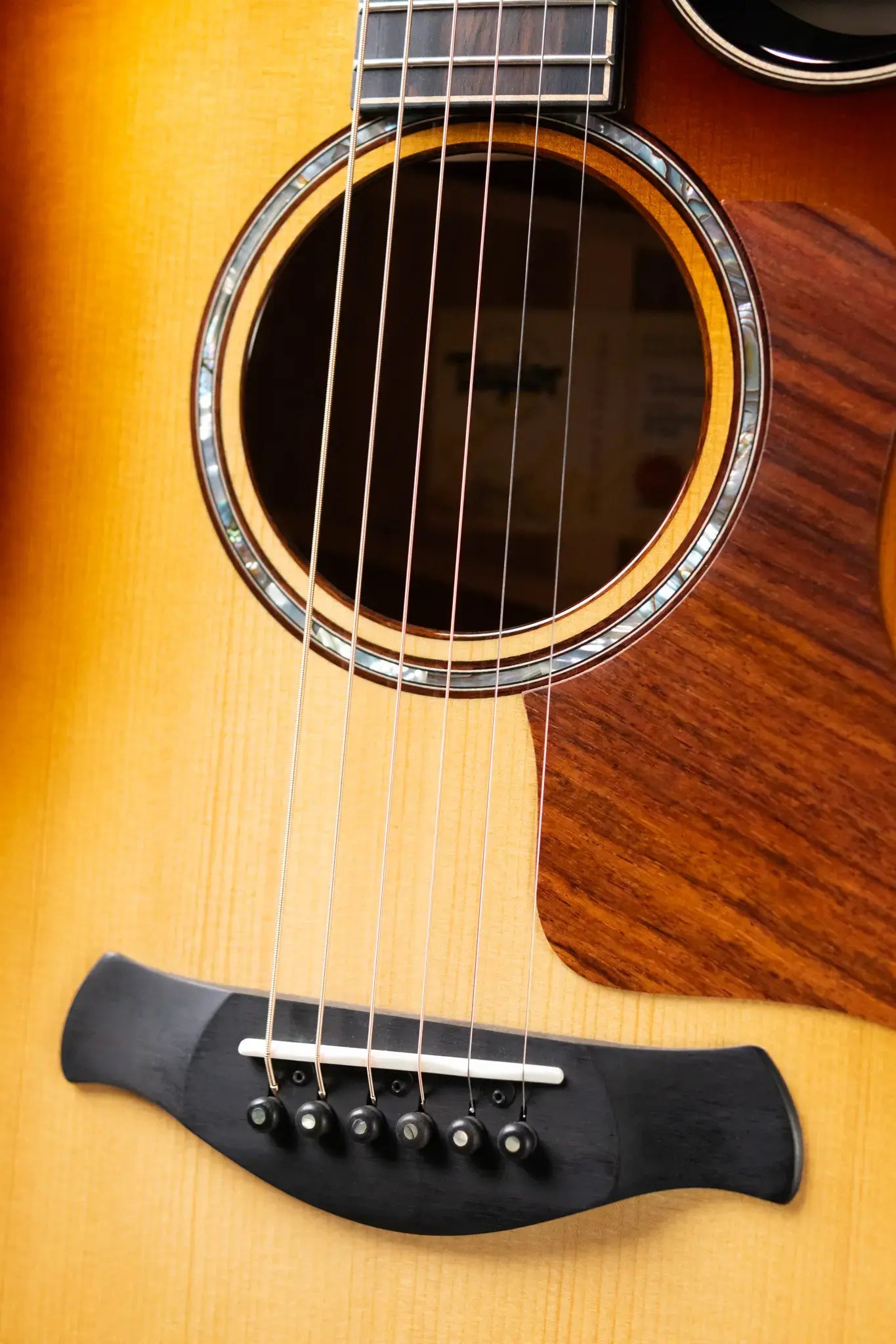 Taylor Builder's Edition 814ce Honduran Rosewood Grand Auditorium Acoustic/Electric Guitar with Hardshell Case - Factory Demo