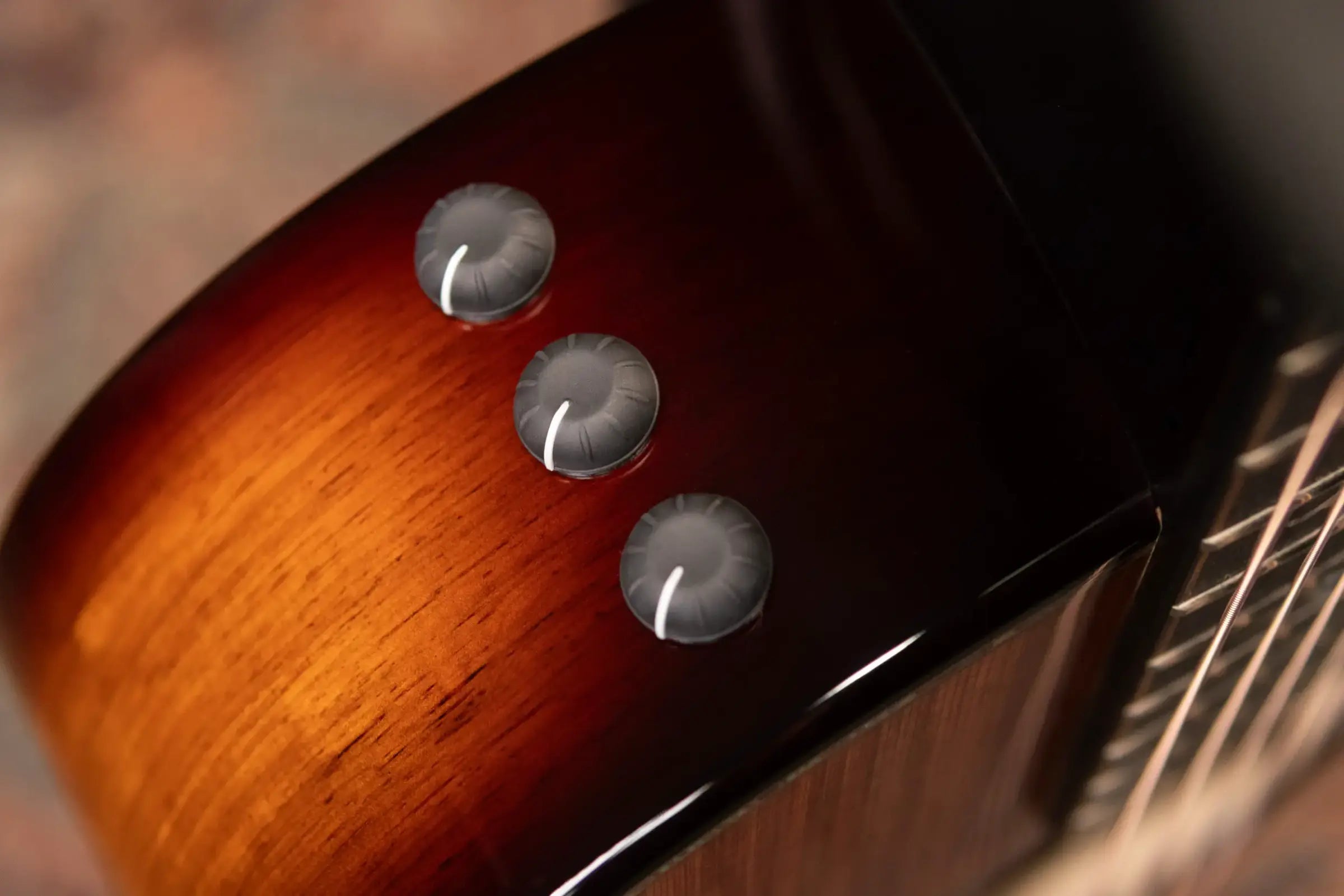Taylor Builder's Edition 912ce Grand Concert Acoustic/Electric Guitar - Sinker Redwood/Honduran Rosewood with Hardshell Case