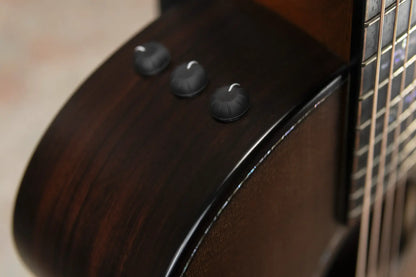 Taylor Builder's Edition 914ce Grand Auditorium Acoustic/Electric Guitar - Wild Honey Burst with Hardshell Case
