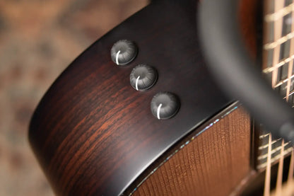 Taylor Builder's Edition 914ce Grand Auditorium Acoustic/Electric Guitar - Wild Honey Burst with Hardshell Case - Factory Demo