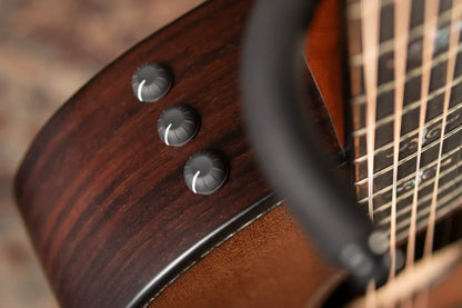 Taylor Builder's Edition 914ce Grand Auditorium Acoustic/Electric Guitar - Wild Honey Burst with Hardshell Case - Floor Demo