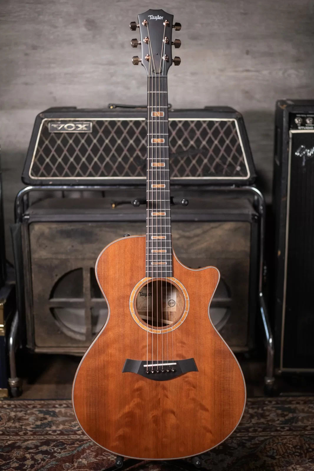 Taylor ‘23 Catch Custom C12ce #39 Grand Concert Koa/Sinker Redwood with Hardshell Case