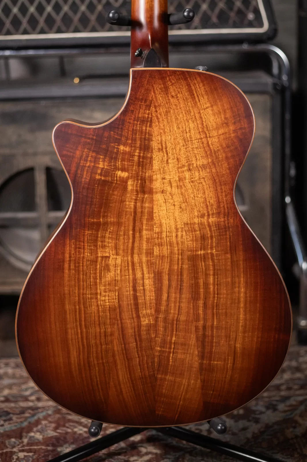 Taylor ‘23 Catch Custom C12ce #39 Grand Concert Koa/Sinker Redwood with Hardshell Case