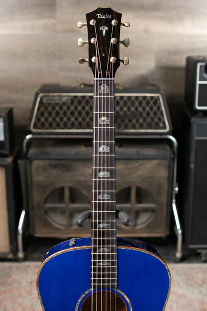 Taylor C18e Custom Grand Orchestra Quilted Maple Acoustic/Electric Guitar with Hardshell Case