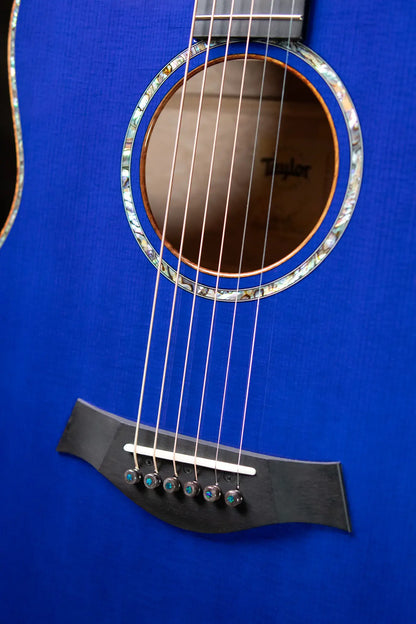 Taylor C18e Custom Grand Orchestra Quilted Maple Acoustic/Electric Guitar with Hardshell Case