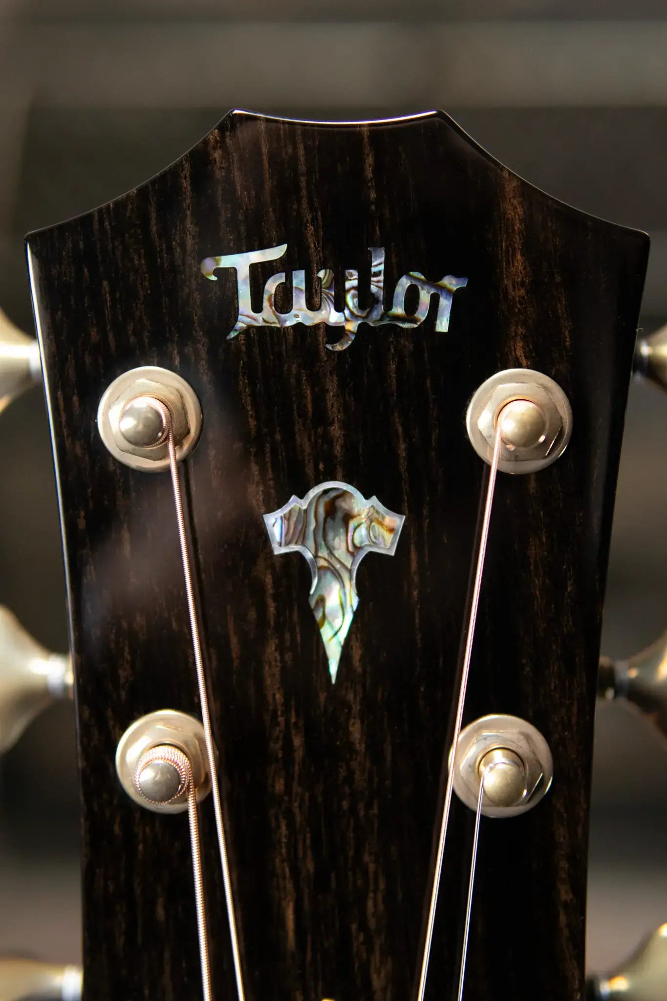 Taylor C18e Custom Grand Orchestra Quilted Maple Acoustic/Electric Guitar with Hardshell Case