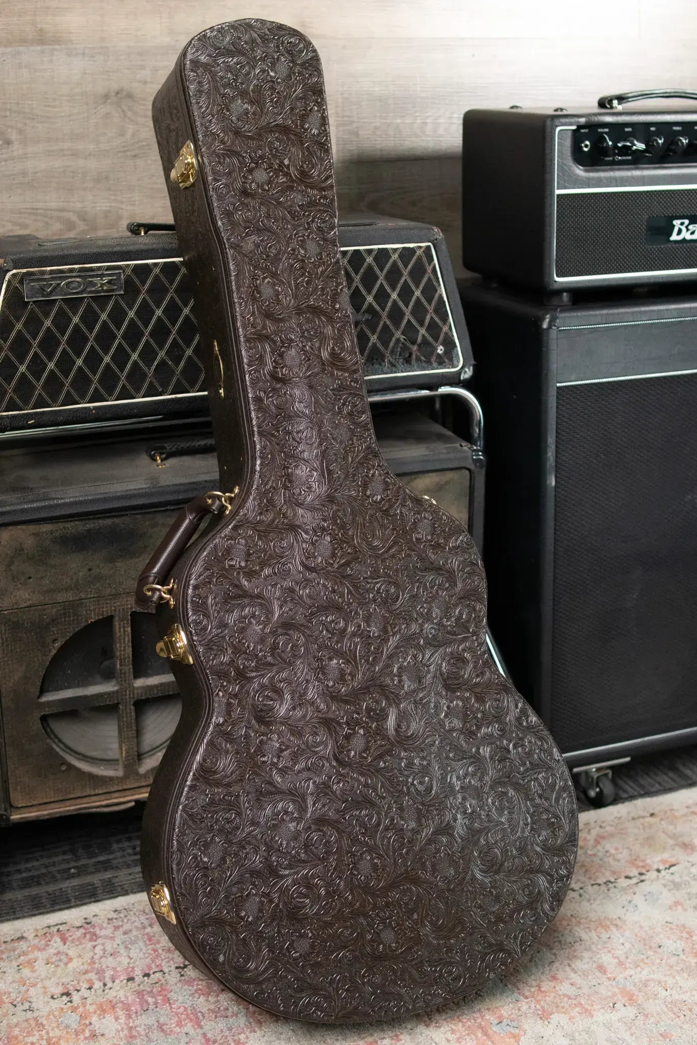 Taylor C18e Custom Grand Orchestra Quilted Maple Acoustic/Electric Guitar with Hardshell Case