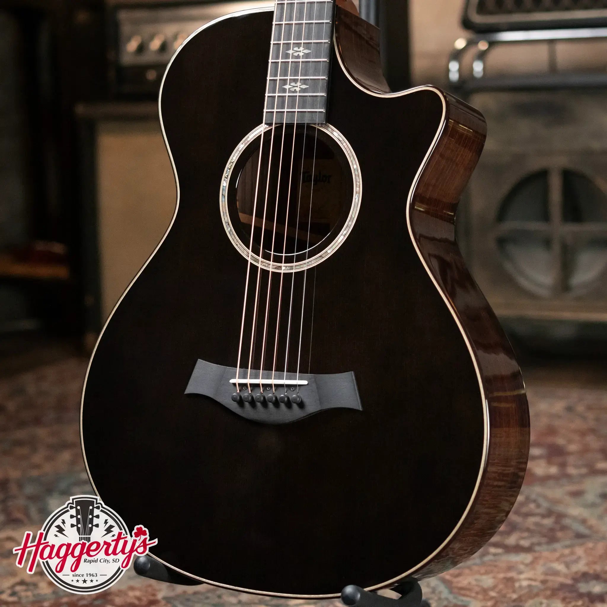 Taylor Custom Shop Grand Concert 12-Fret Acoustic/Electric with Hardshell Case