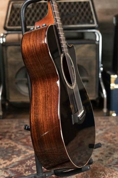Taylor Custom Shop Grand Concert 12-Fret Acoustic/Electric with Hardshell Case