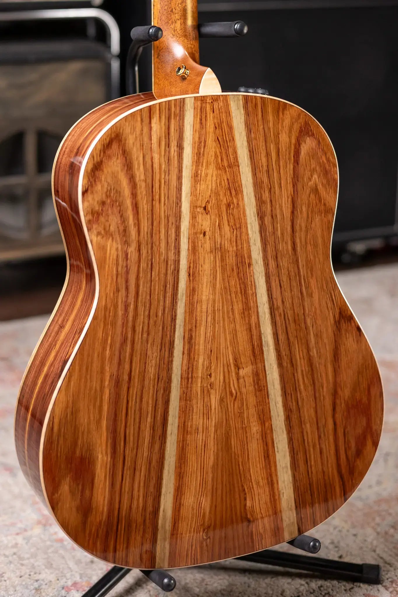 Taylor “Running Horses” Custom Grand Pacific Honduran Rosewood/Adirondack Spruce Acoustic/Electric with Hardshell Case