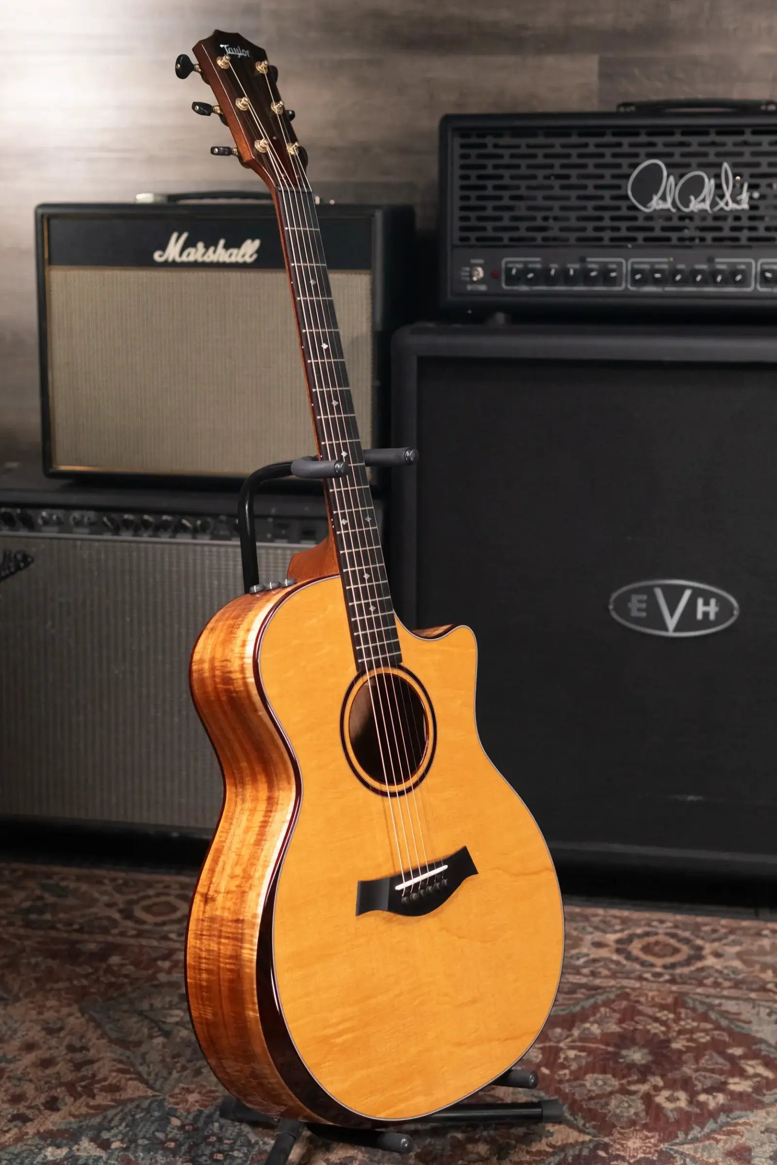 Taylor Custom Shop #12685 Grand Auditorium Acoustic/Electric Guitar with Hardshell Case