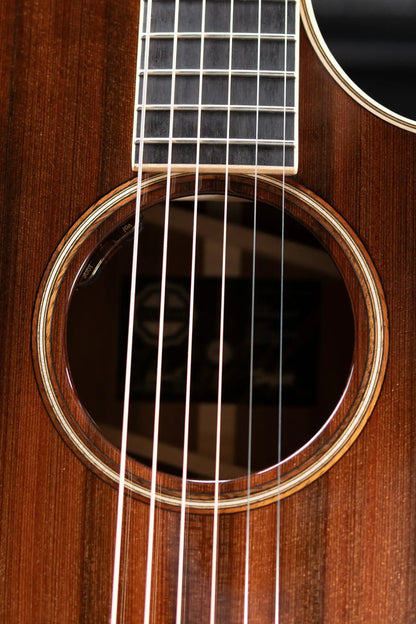 Taylor Custom Shop #C0712 Gold Label Super Auditorium Acoustic/Electric Guitar with Hardshell Case