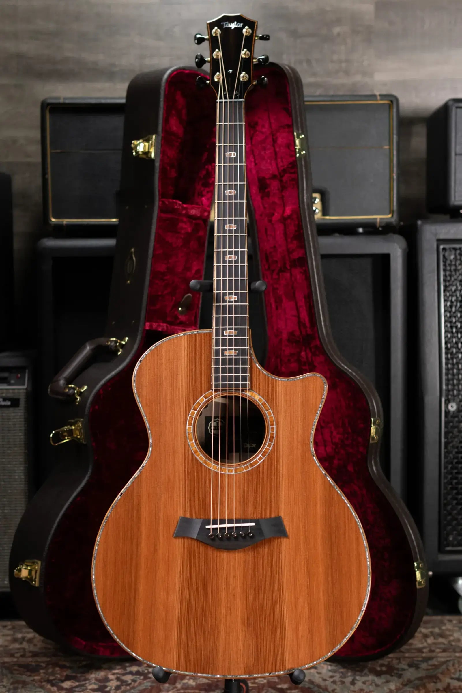 Taylor Custom Shop C14ce B6028 2026 Catch Custom #28 Grand Audtorium Acoustic/Electric Guitar - Sinker Redwood/Walnut with Hardshell Case