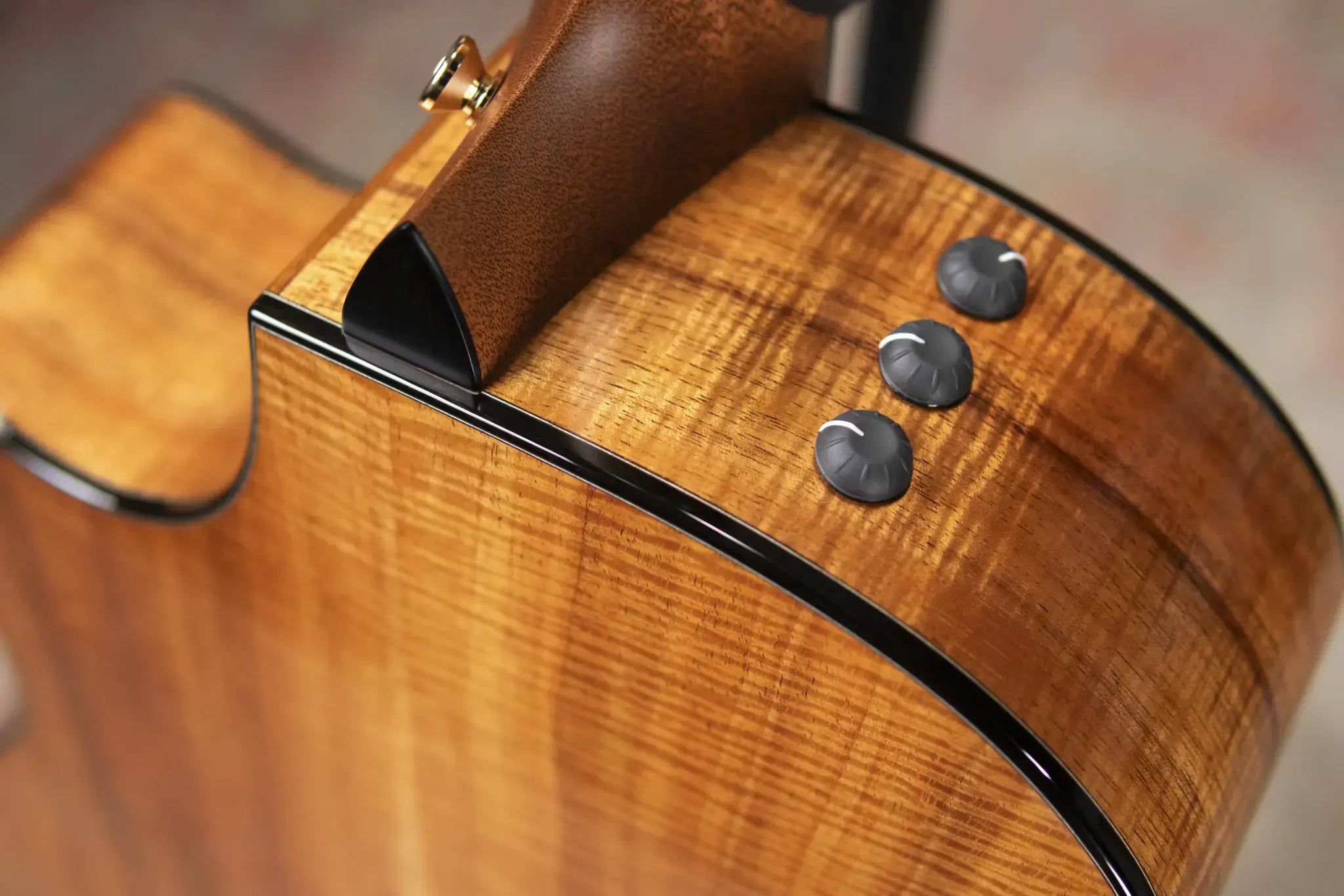 Taylor Custom Shop C14ce Grand Auditorium 2025 Catch Event #28 Acoustic/Electric Guitar - Cedar/AA Koa with Hardshell Case