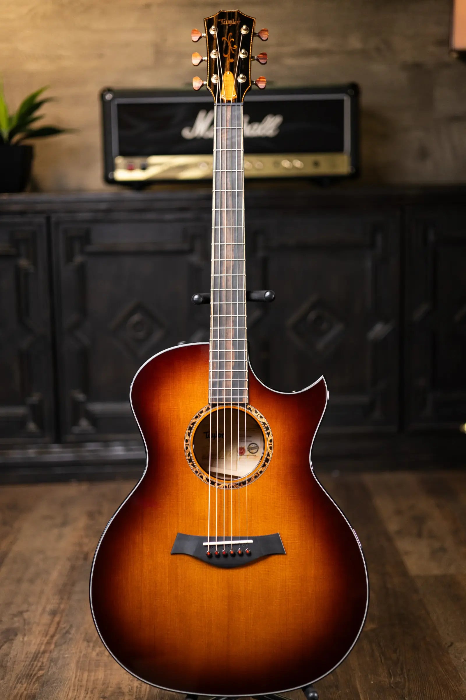 Taylor Custom Shop C14ce Maple/Sitka Grand Auditorium Acoustic/Electric Guitar with Hardshell Case