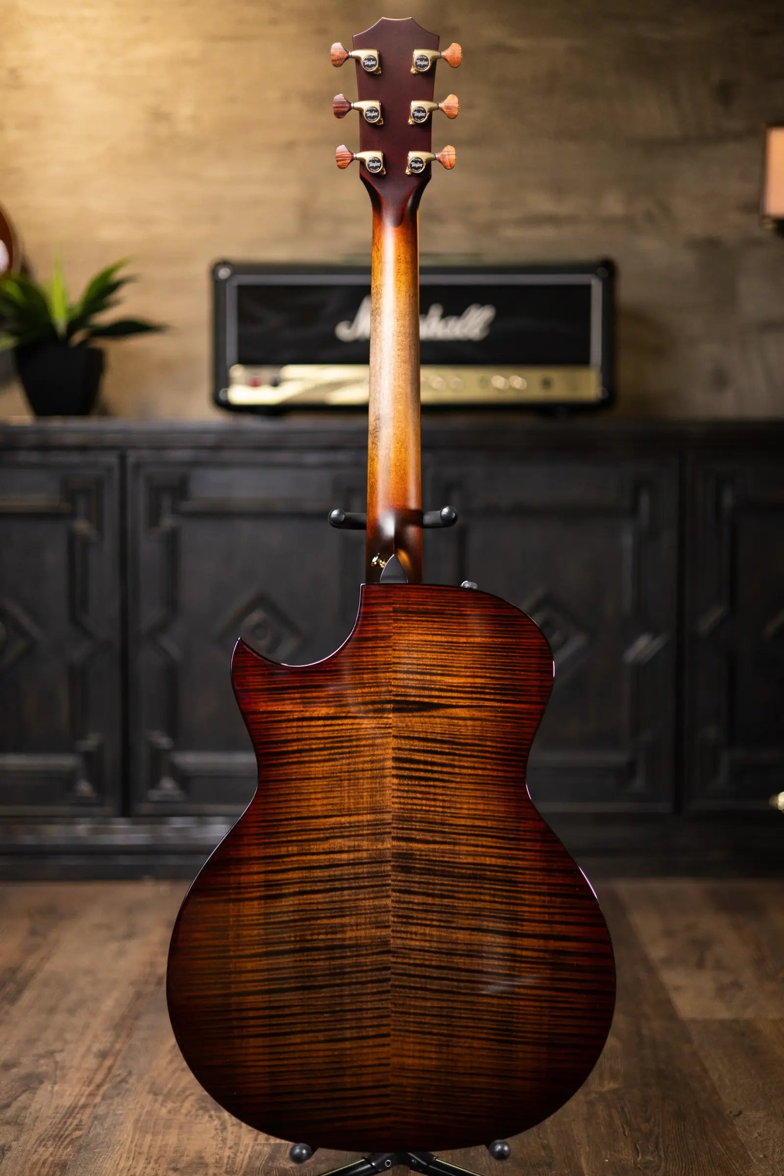 Taylor Custom Shop C14ce Maple/Sitka Grand Auditorium Acoustic/Electric Guitar with Hardshell Case