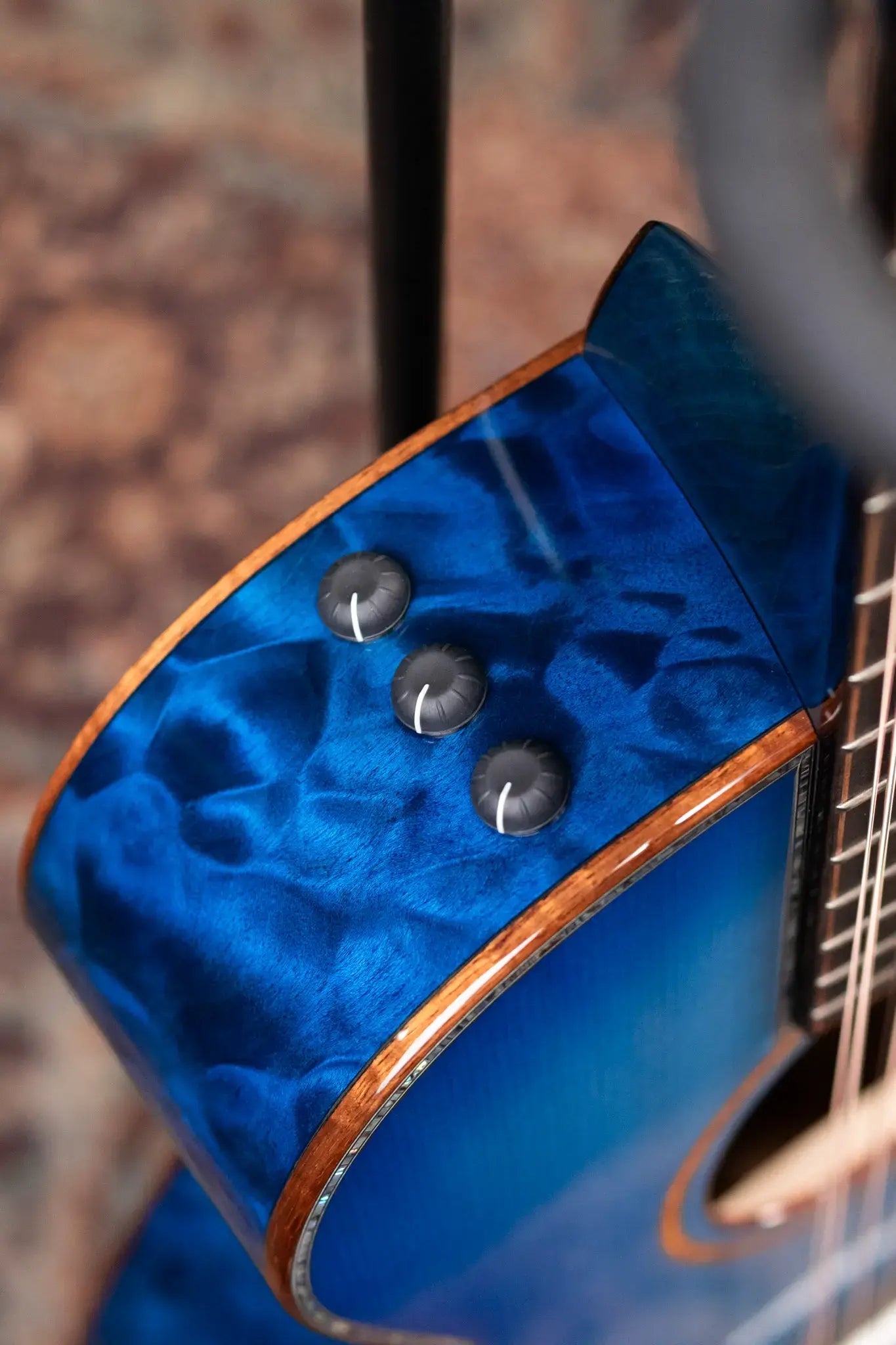 Taylor Custom Shop C52ce 12-Fret NAMM B5001 12-String Grand Concert Acoustic/Electric Guitar - Quilt Maple/Lutz with Hardshell Case