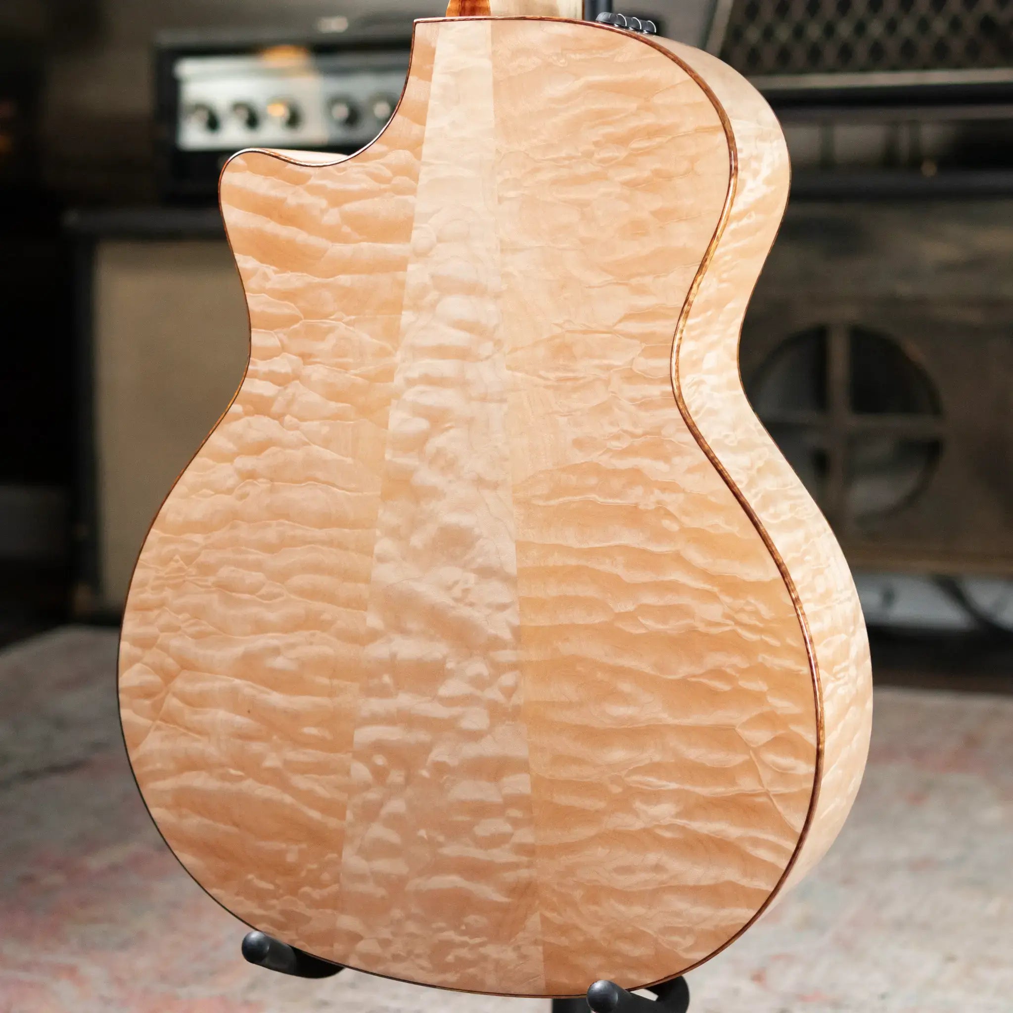 Taylor Custom Shop Grand Auditorium Acoustic/Electric Guitar with Hardshell Case
