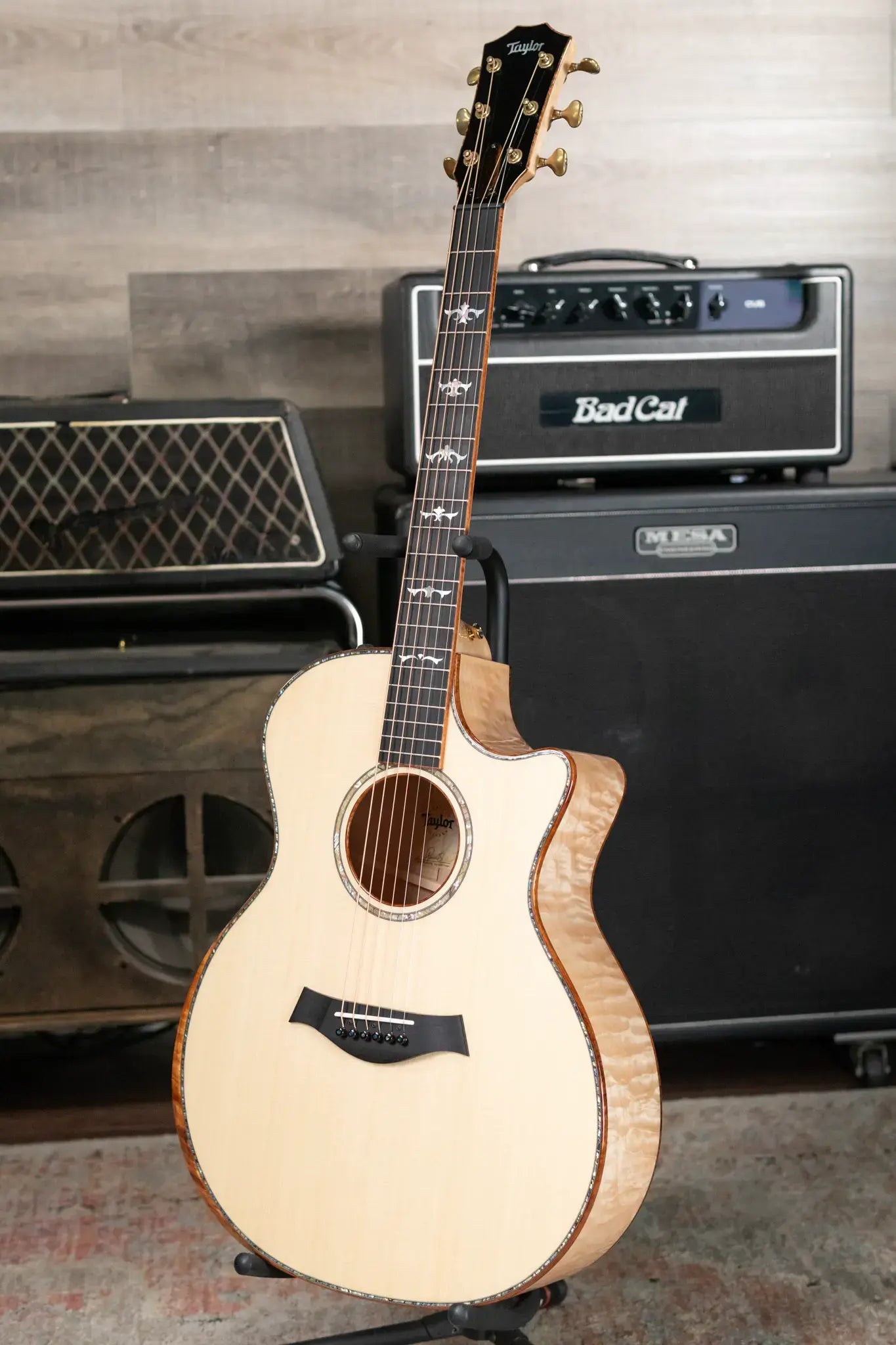 Taylor Custom Shop Grand Auditorium Acoustic/Electric Guitar with Hardshell Case