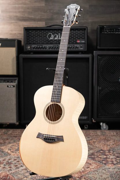 Taylor EG-12e LTD Academy Lutz Spruce/Maple Grand Concert Acoustic/Electric Guitar with Gig Bag
