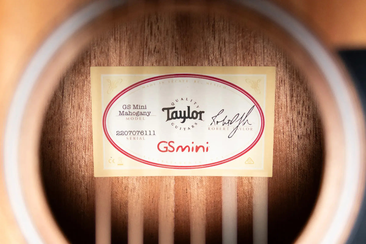 Taylor GS Mini Mahogany Acoustic Guitar with GS Mini Bag