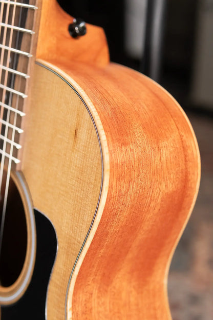 Taylor GS Mini Sapele Acoustic Guitar with GS Mini Bag