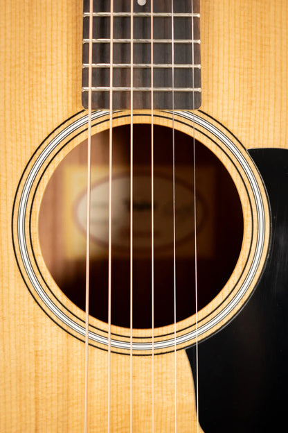 Taylor GS Mini Sapele Acoustic Guitar with GS Mini Bag