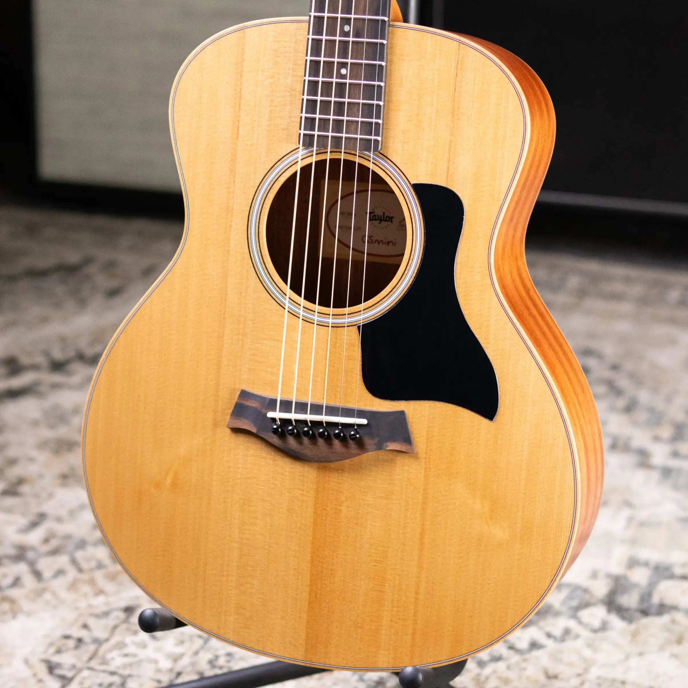 Taylor GS Mini Sapele Acoustic Guitar with GS Mini Hard Bag