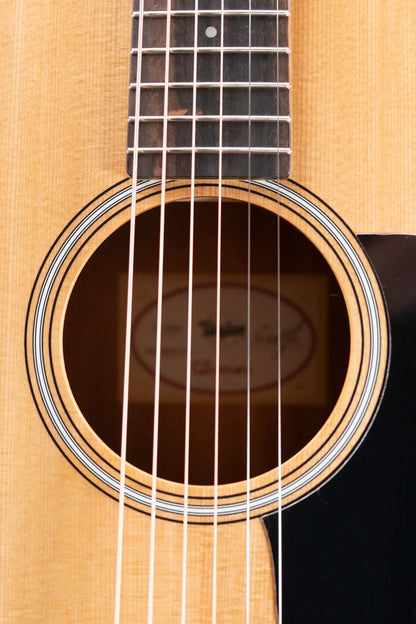 Taylor GS Mini Sapele Acoustic Guitar with Gig Bag