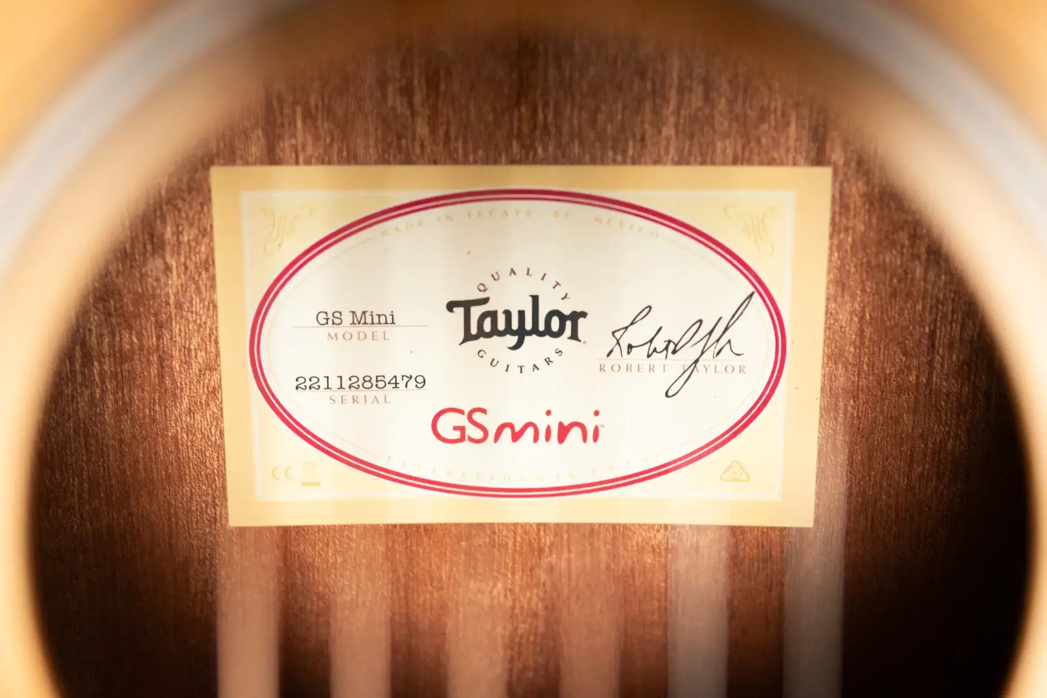 Taylor GS Mini Sapele Acoustic Guitar with Gig Bag