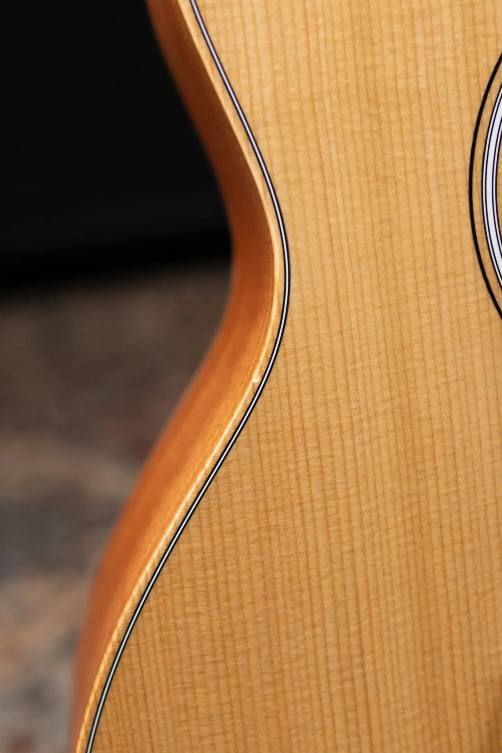 Taylor GS Mini Sapele Acoustic Guitar with Gig Bag - Floor Demo
