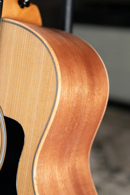 Taylor GS Mini Sapele Acoustic Guitar with Tan Structured Gig Bag