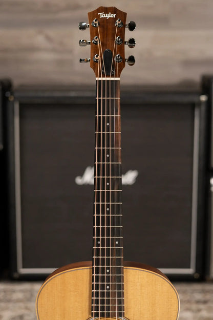 Taylor GS Mini Sapele Acoustic Guitar with Tan Structured Gig Bag