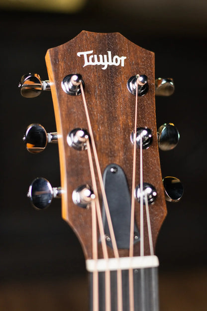 Taylor GS Mini Sapele Acoustic Guitar with Tan Structured Gigbag