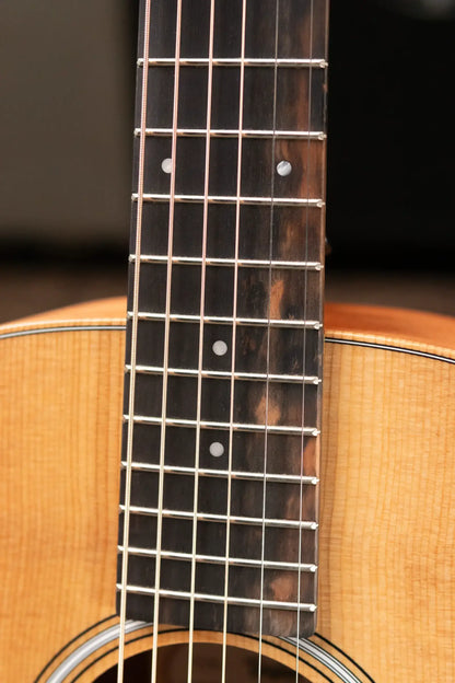 Taylor GS Mini Sapele Acoustic Guitar with Tan Structured Gigbag
