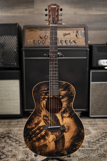 Taylor GS Mini Special Edition Guitars 4 Veterans Acoustic Guitar - Americana with GS Mini Bag