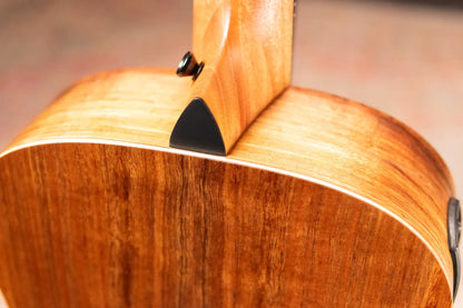 Taylor GS Mini-e Koa Acoustic/Electric Bass with GS Mini Bag