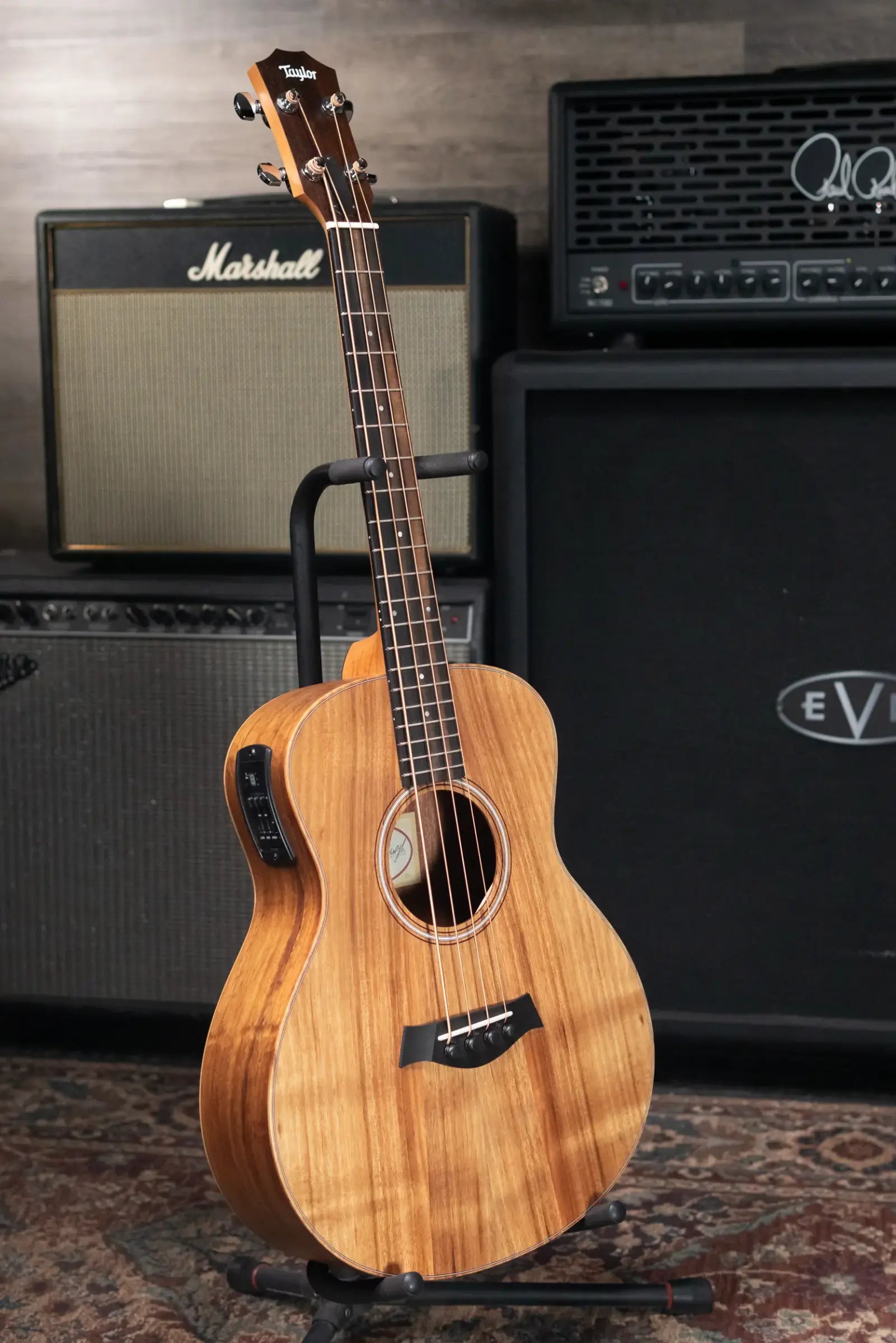 Taylor GS Mini-e Koa Acoustic/Electric Bass with GS Mini Bag