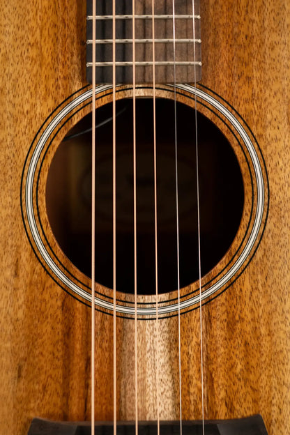 Taylor GS Mini-e Koa Acoustic/Electric Guitar with GS Mini Bag