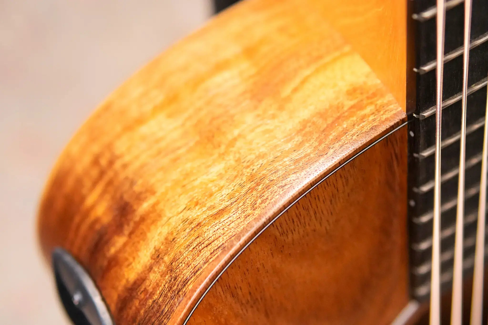 Taylor GS Mini-e Koa Acoustic/Electric Guitar with Gig Bag