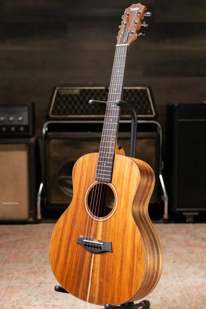 Taylor GS Mini-e Koa Acoustic-Electric Guitar with Structured Gig Bag