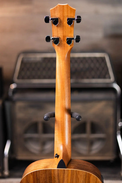 Taylor GS Mini-e Koa Bass with GS Mini Bag