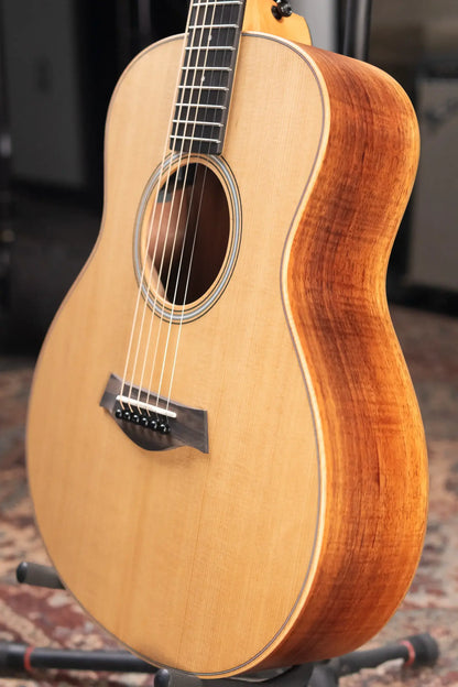 Taylor GS Mini-e LTD Acoustic/Electric Guitar - Figured Koa with GS Mini Bag