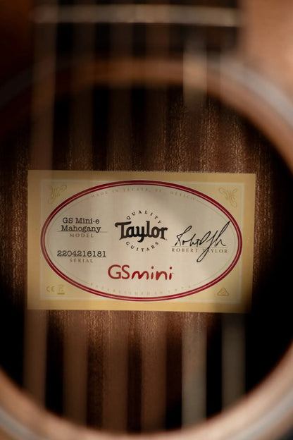 Taylor GS Mini-e Mahogany Acoustic/Electric Guitar with GS Mini Bag