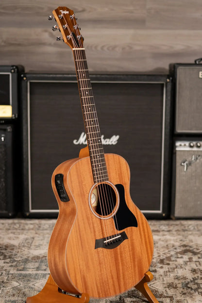 Taylor GS Mini-e Mahogany Acoustic/Electric Guitar with GS Mini Bag