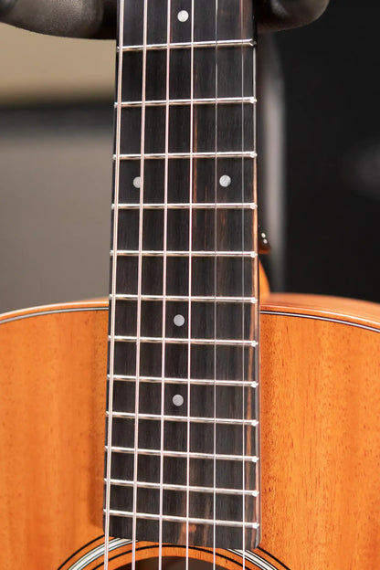 Taylor GS Mini-e Mahogany Acoustic-Electric Guitar with Gig Bag